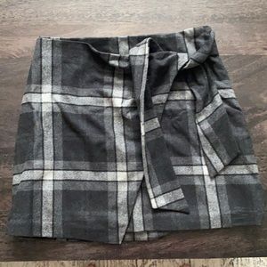 Aritzia Wilfred Wool Skirt